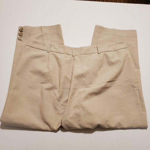 Counterparts Capri with button detail size 18 - Picture 4 of 9